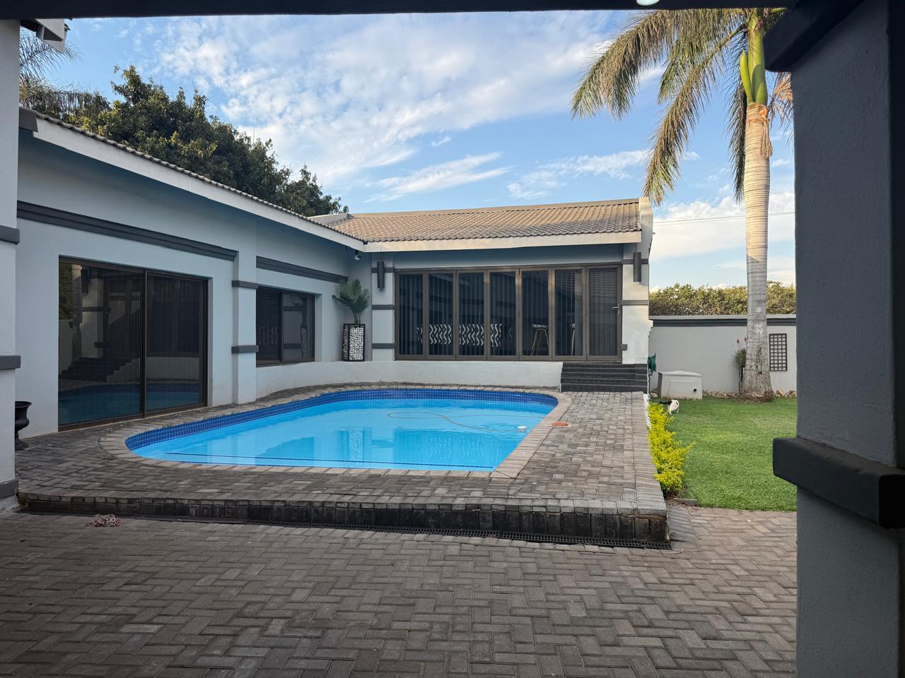 W40267: 15 JAN BOOYSEN STREET, ANNLIN - Image 21